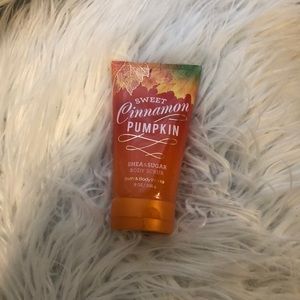 Bath and Body Works Scrub